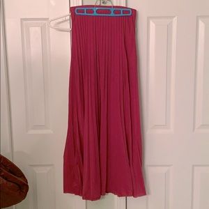 Full length pleated skirt